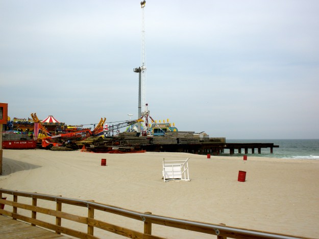 Construction still happening at one of the main piers